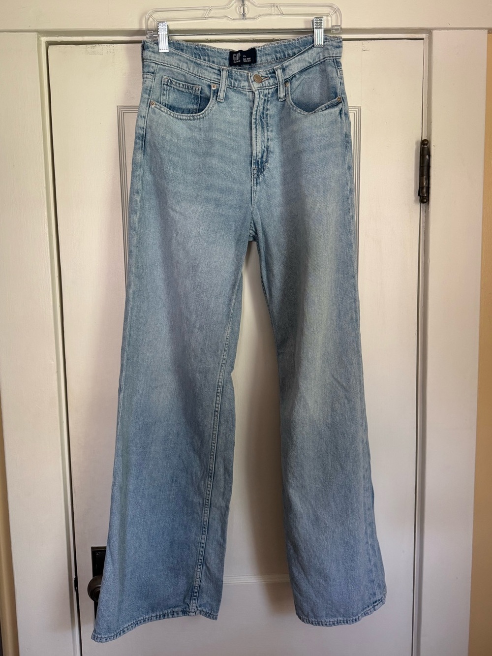 Gap High Rise Wide Leg Jeans 27L